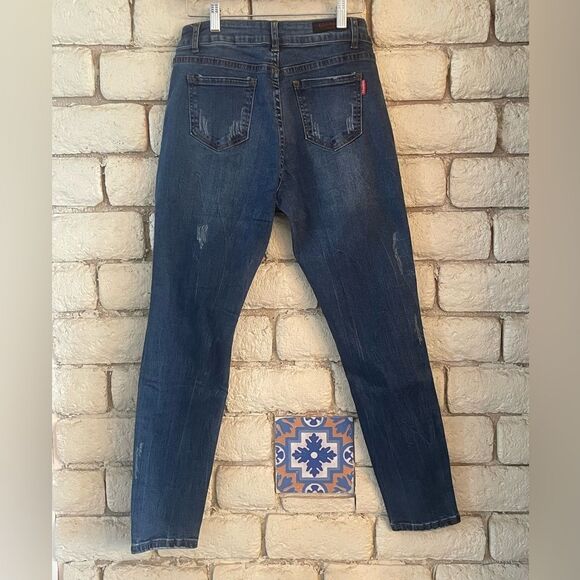 CLASSIC Cotton Denim Distressed Jean NWOT SIZE 7 - Picture 4 of 10